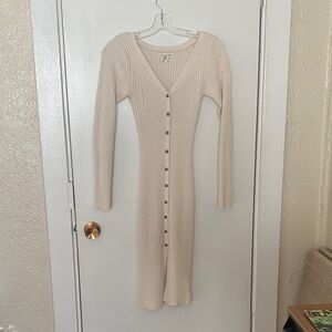 Chic Cream Ribbed Knit Dress with Buttons